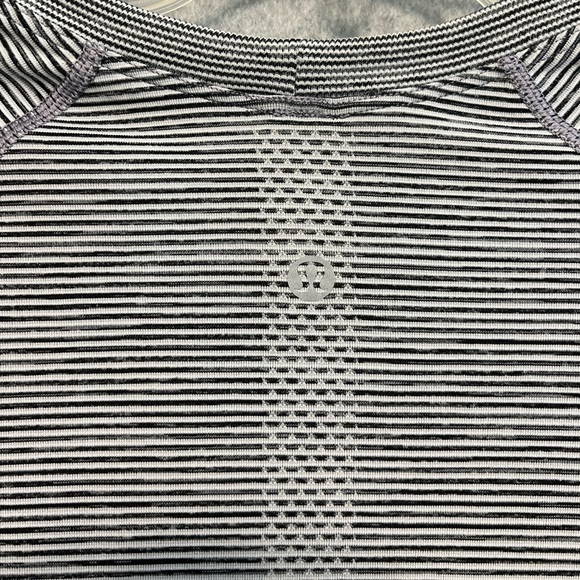 Lululemon Swiftly Speed Long Sleeve Top Tee White Black Stripe - Picture 7 of 8